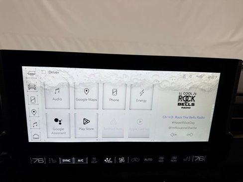 Used 2024 GMC Hummer EV 2X w/ LPO, Illumination Package image 36