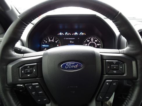 Used 2020 Ford F150 XLT w/ Equipment Group 302A Luxury image 22