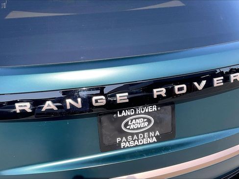 New 2026 Land Rover Range Rover SV AWD/4WD image 7