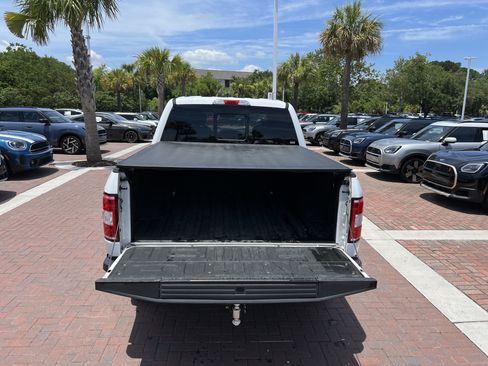 Used 2019 Ford F150 XLT w/ Equipment Group 302A Luxury AWD/4WD image 31