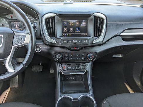 Used 2018 GMC Terrain SLE image 18