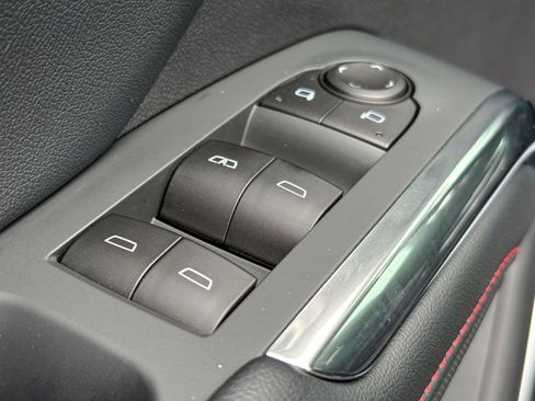 Used 2026 Chevrolet Traverse Z71 w/ Enhanced Driving Package AWD/4WD image 18