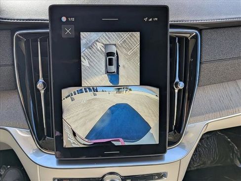 New 2026 Volvo XC90 T8 Ultra w/ Protection Package Premier image 14