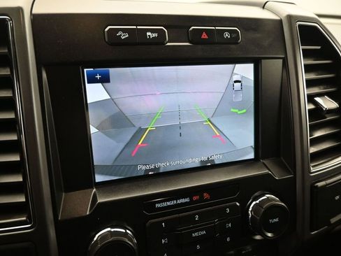 Used 2020 Ford F150 XLT w/ Equipment Group 302A Luxury AWD/4WD image 14