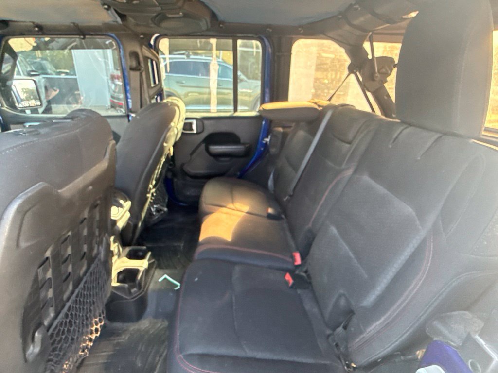 Used 2018 Jeep Wrangler Unlimited Rubicon AWD/4WD image 23