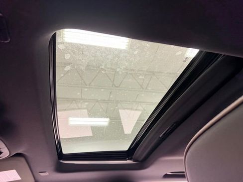 Certified 2026 GMC Canyon Denali image 19