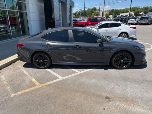 Used 2025 Toyota Camry SE w/ Multimedia Upgrade Package FWD image 6