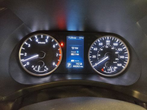 Used 2024 Nissan Sentra S FWD image 23