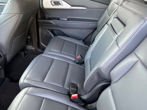 New 2026 Ford Explorer Active w/ Active Comfort Package RWD image 12