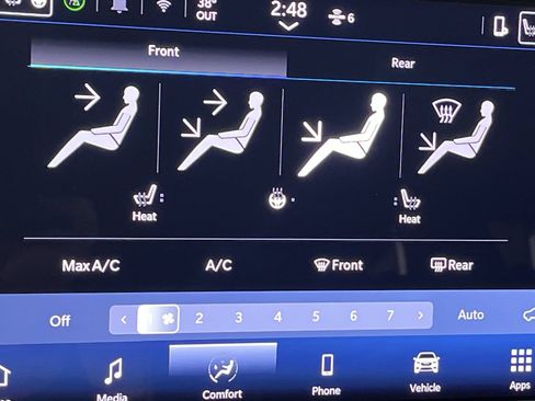 Used 2025 Chrysler Pacifica Select FWD image 23