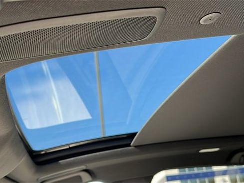 Used 2025 Acura RDX A-Spec image 12