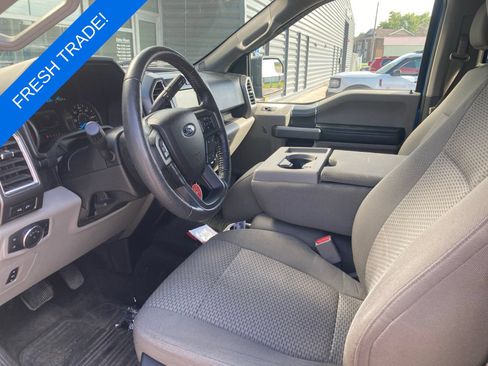 Used 2015 Ford F150 XLT w/ Equipment Group 302A Luxury AWD/4WD image 4