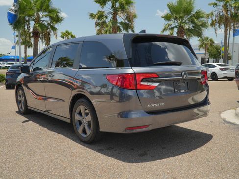 Used 2024 Honda Odyssey EX image 7