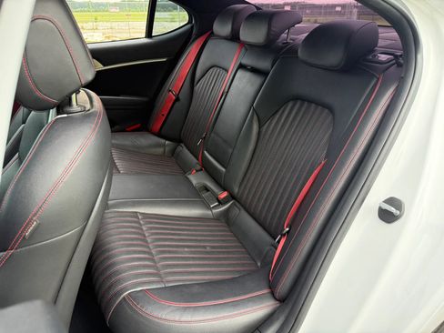 Used 2022 Genesis G70 3.3T w/ Sport Advanced Package RWD image 29