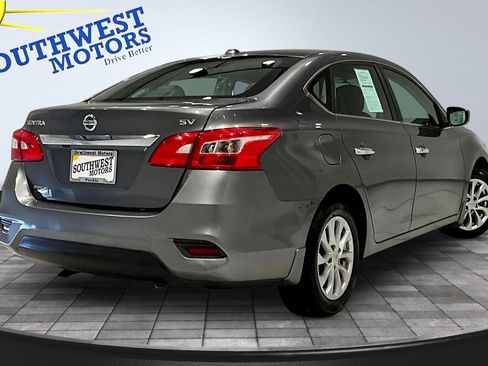 Used 2018 Nissan Sentra SV image 6