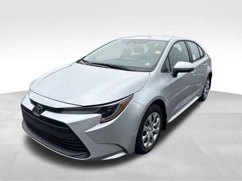 New 2026 Toyota Corolla LE FWD image 1