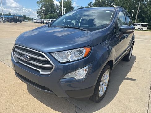 Used 2022 Ford EcoSport SE w/ SE Convenience Package image 3