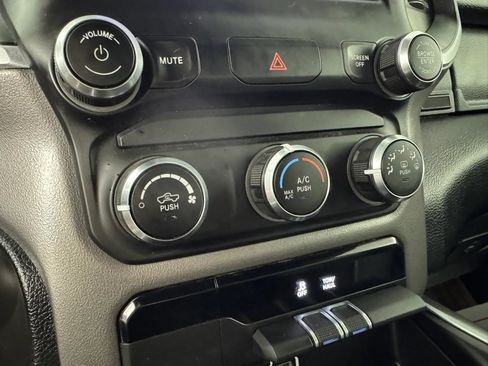 Used 2022 RAM 1500 Big Horn AWD/4WD image 21