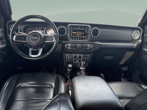 Used 2022 Jeep Wrangler Unlimited Sahara w/ LED Lighting Group AWD/4WD image 5
