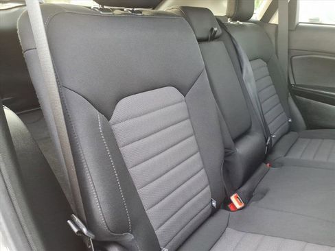 Certified 2023 Ford Edge SE image 15