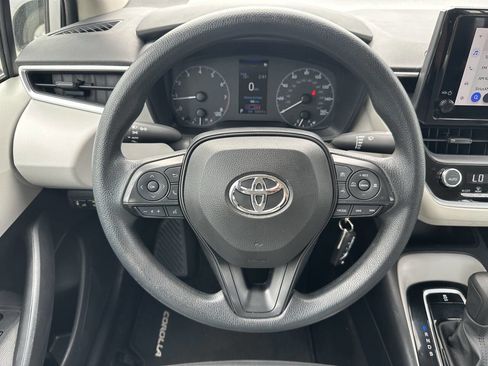 Used 2023 Toyota Corolla LE w/ Carpet Mat Package (TMS) FWD image 13