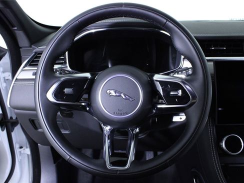 Used 2026 Jaguar F-PACE R-Dynamic S AWD/4WD image 22