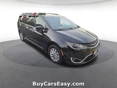 Used 2018 Chrysler Pacifica Touring-L Plus