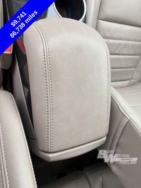 Used 2015 Ford Escape Titanium FWD image 29
