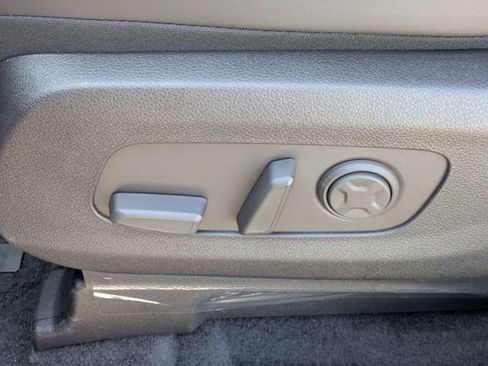 New 2026 Kia Carnival FWD image 20