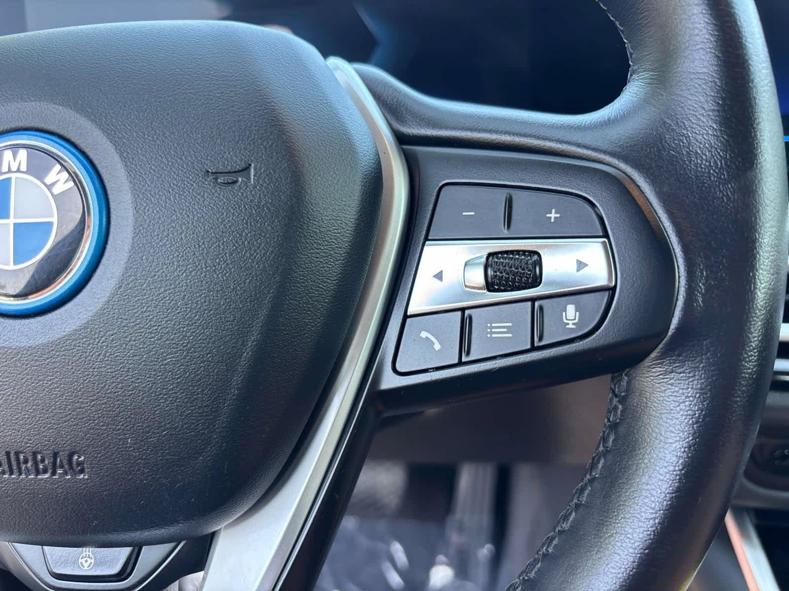 Used 2023 BMW i4 eDrive35 w/ Premium Package RWD image 21