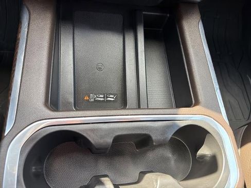 Used 2019 GMC Sierra 1500 Denali w/ Technology Package AWD/4WD image 39