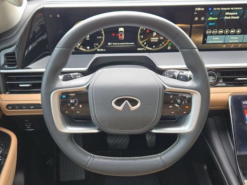 Used 2025 INFINITI QX80 Sensory AWD/4WD image 21