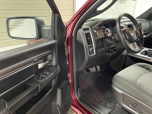 Used 2024 RAM 1500 Warlock AWD/4WD image 10