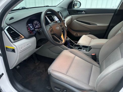 Used 2016 Hyundai Tucson SE w/ Option Group 02 image 15