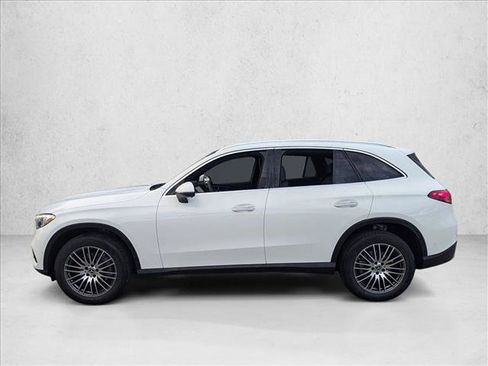 Used 2026 Mercedes-Benz GLC 300 GLC 300 image 5