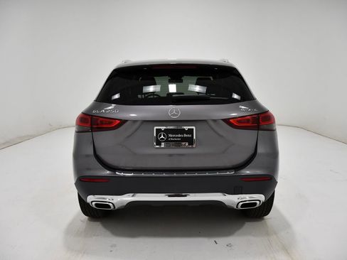 Certified 2022 Mercedes-Benz GLA 250 4MATIC image 4