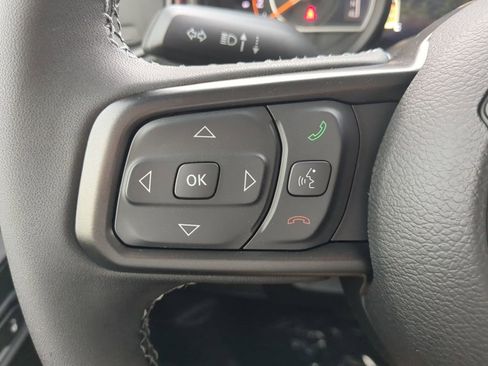 New 2025 Jeep Wrangler Unlimited Rubicon w/ Steel Bumper Group image 11