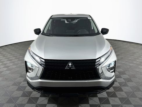 Used 2024 Mitsubishi Eclipse Cross LE AWD/4WD image 2