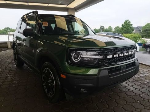 Certified 2025 Ford Bronco Sport Outer Banks w/ Outer Banks Tech Package+ AWD/4WD image 4