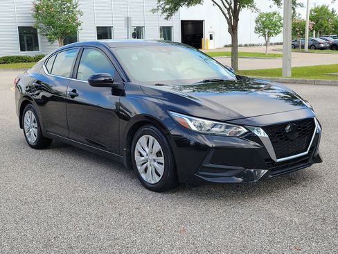 Certified 2020 Nissan Sentra S FWD image 3