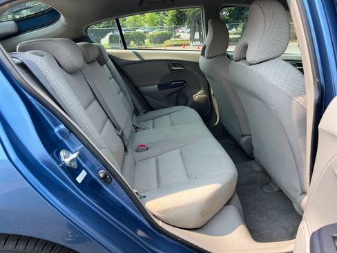 Used 2010 Honda Insight LX image 10