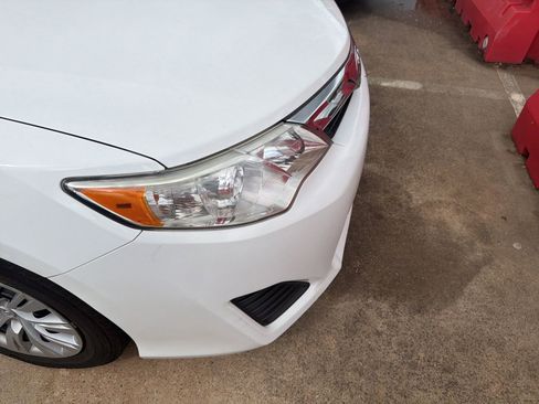 Used 2013 Toyota Camry LE image 15