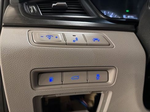 Used 2019 Hyundai Sonata Limited w/ Ultimate Package 04 image 22