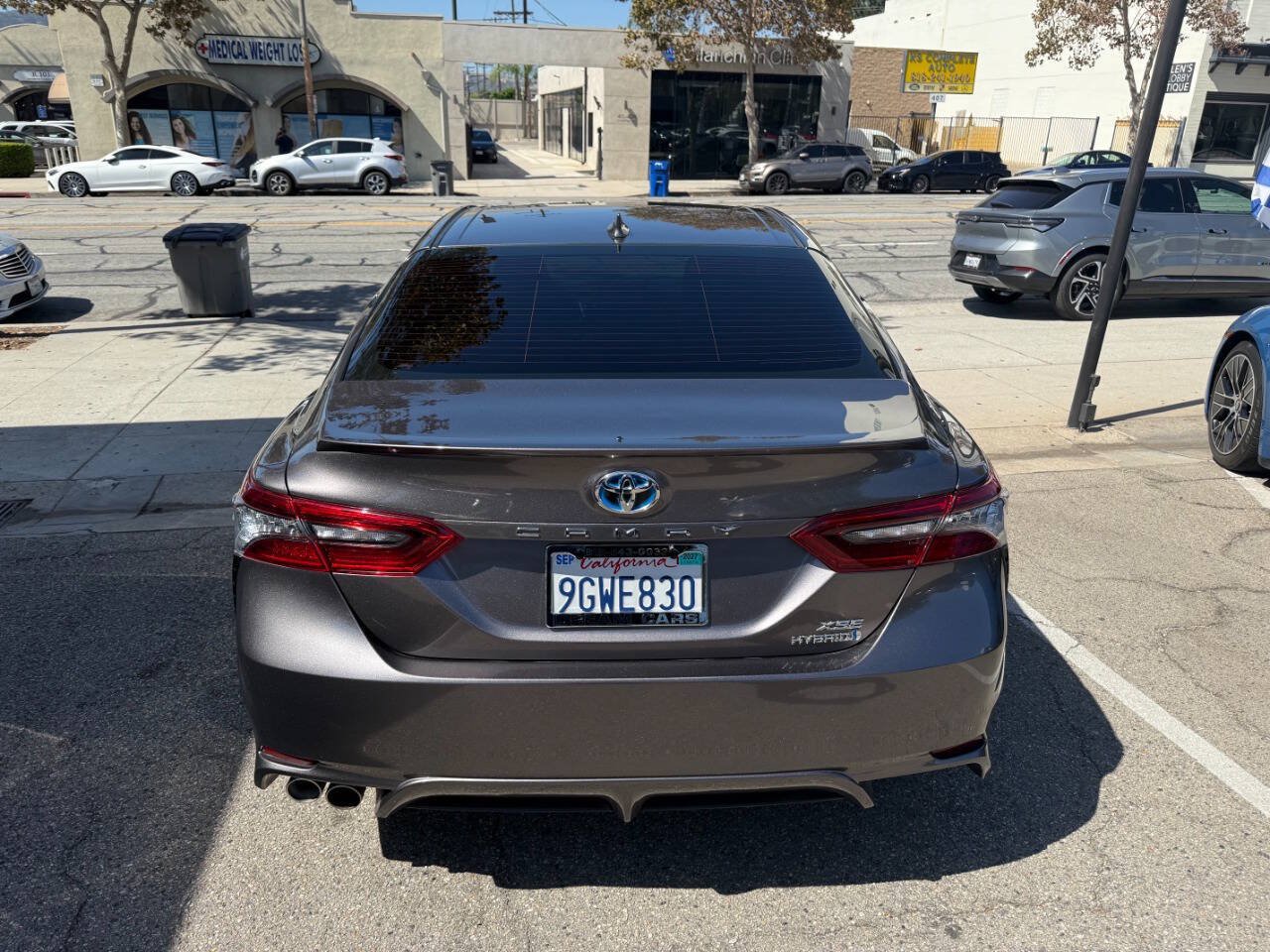 Used 2021 Toyota Camry XSE FWD image 13