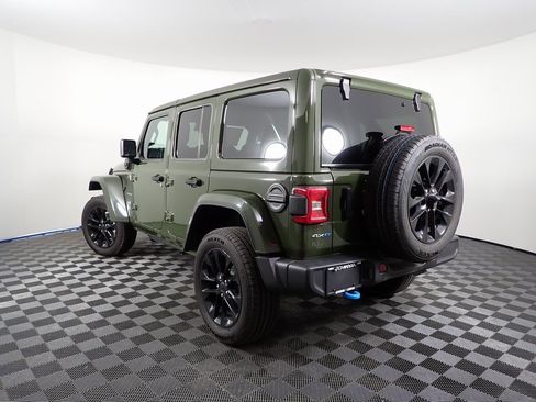 New 2024 Jeep Wrangler Unlimited Sahara w/ Technology Group image 9