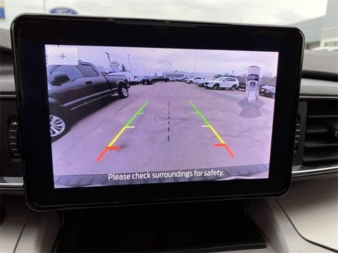 Used 2023 Ford Explorer XLT w/ Equipment Group 202A image 16