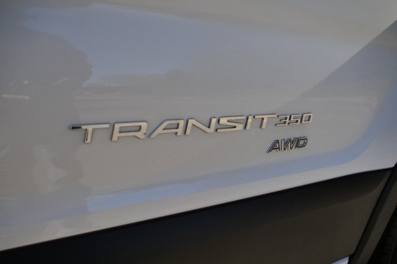Used 2024 Ford Transit 350 AWD w/ Exterior Upgrade Package image 31
