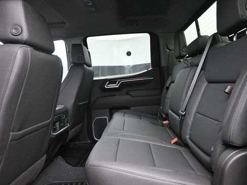 New 2026 Chevrolet Silverado 1500 LTZ w/ Z71 Off-Road Package image 11