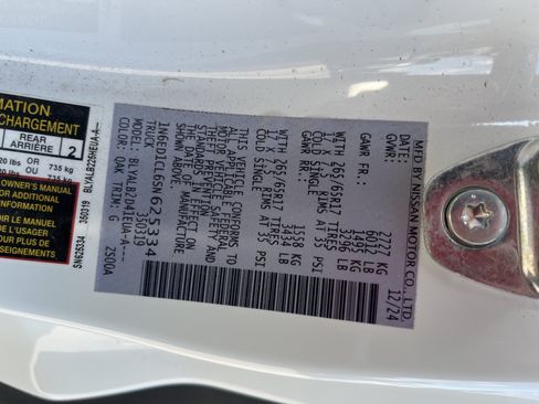 Used 2025 Nissan Frontier SV RWD image 5