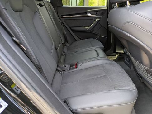 Used 2023 Audi SQ5 Premium w/ Convenience Package AWD/4WD image 28